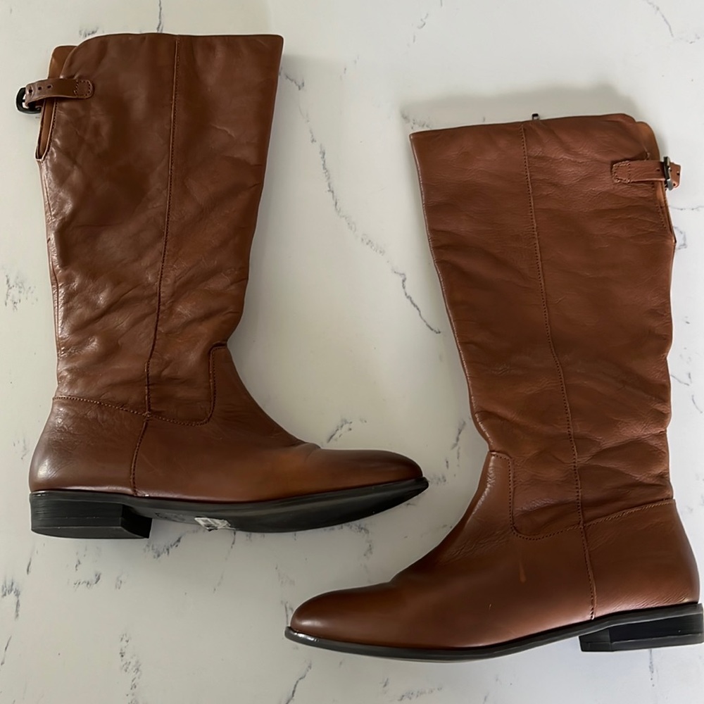 Leather riding boots